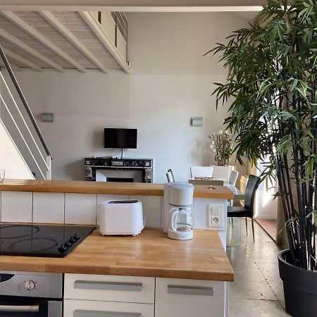 Ferienwohnung Magnifique Duplex Climatise En Centre Ville Montpellier Exterior foto